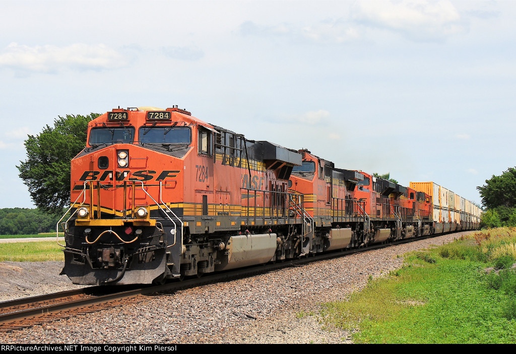 BNSF 7284